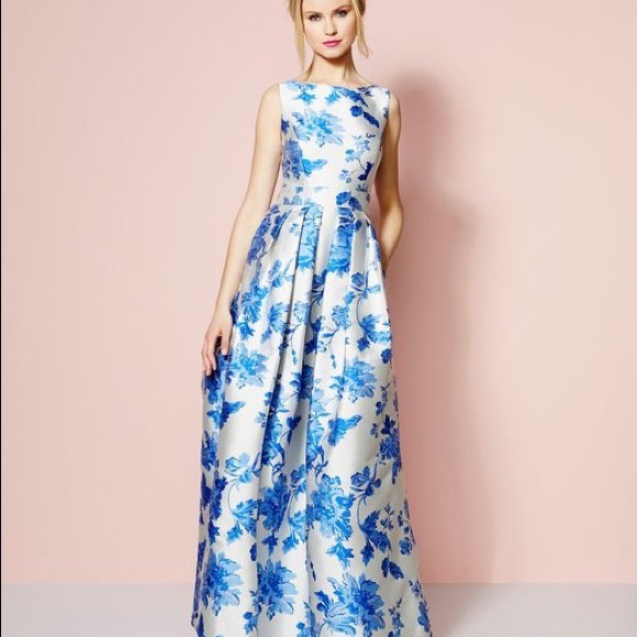 eliza j dresses blue floral print gown w pockets size 6 poshmark what does a size 6 model look like